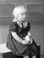 Filnamn=Falk - 3507b.jpg
Filstorlek=39KiB
Dimensioner=339x450
Uppladdade datum=Sep 30, 2013 Falk - 3507b.jpg