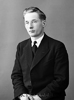 Falk - 3726.jpg
