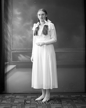 Elin Fransson Vånga Oppeby
raja
Konfirmationsfoto

Nyckelord: Fransson Oppeby