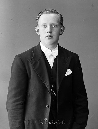 Henrik Boberg Skjettestorp
raja
Konfirmationsfoto

Nyckelord: Boberg Skjettestorp