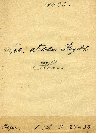 Fröken Tilda Rydh Horn
Nyckelord: Rydh Horn
