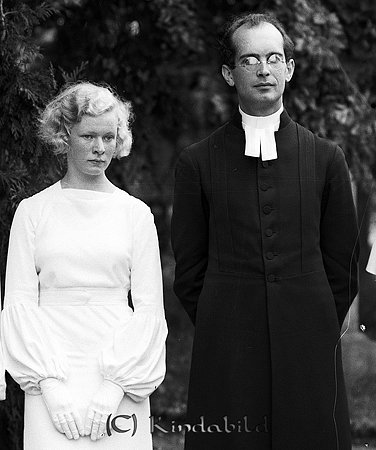 Komminister Erik Nilsson Västra Eneby
raja
Konfirmationsfoto

Nyckelord: Nilsson Västra Eneby