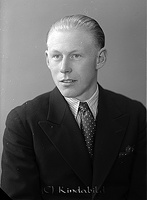 Filnamn=Falk - 4590a.jpg
Filstorlek=21KiB
Dimensioner=331x450
Uppladdade datum=Jan 08, 2014 Falk - 4590a.jpg