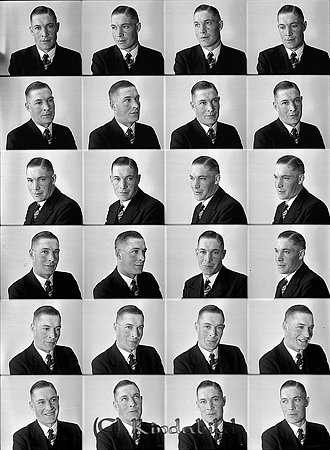 Bengt Andersson Njölhult Kisa
raja
Man klädd i skjorta slips och kavaj

Nyckelord: Andersson Kisa