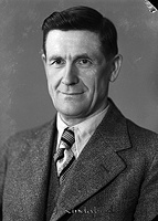 Filnamn=Falk - 4902b.jpg
Filstorlek=40KiB
Dimensioner=322x450
Uppladdade datum=Jan 08, 2014 Falk - 4902b.jpg