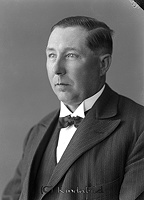 Falk - 4966b.jpg