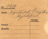 Filnamn=Falk - 5239 - Reprod.- bak.jpg
Filstorlek=48KiB
Dimensioner=450x367
Uppladdade datum=Jan 08, 2014 Falk - 5239 - Reprod.- bak.jpg