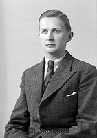 Filnamn=Falk - 5452b.jpg
Filstorlek=38KiB
Dimensioner=318x450
Uppladdade datum=Jan 08, 2014 Falk - 5452b.jpg