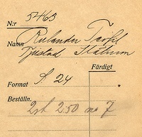 Filnamn=Falk - 5463z - bak.jpg
Filstorlek=61KiB
Dimensioner=450x435
Uppladdade datum=Jan 08, 2014 Falk - 5463z - bak.jpg