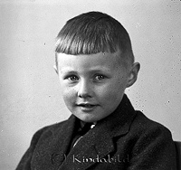 Filnamn=Falk - 5553z.jpg
Filstorlek=49KiB
Dimensioner=450x424
Uppladdade datum=Jan 08, 2014 Falk - 5553z.jpg