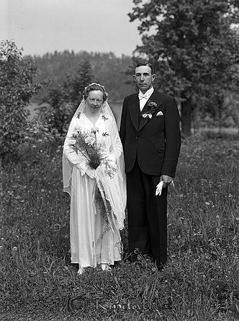Thoritz Johansson Karleby Kisa
raja 
Brudpar                       
Nyckelord: Johansson Kisa