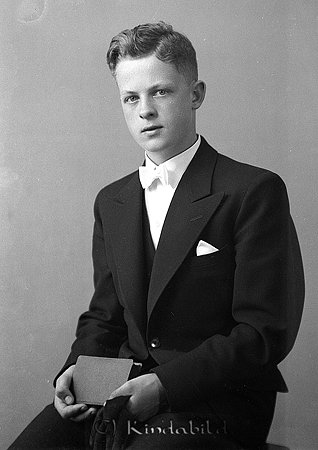 Hans Andersson Hagagården Kisa
raja
Konfirmationsfoto

Nyckelord: Andersson Kisa