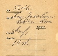 Filnamn=Falk - 5646b - bak.jpg
Filstorlek=54KiB
Dimensioner=450x429
Uppladdade datum=Jan 08, 2014 Falk - 5646b - bak.jpg