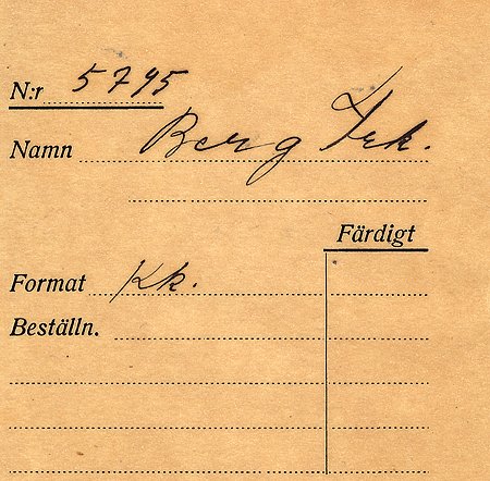 Fröken Berg Kisa
Nyckelord: Berg Kisa