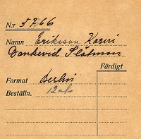 Filnamn=Falk - 5766a - bak.jpg
Filstorlek=65KiB
Dimensioner=450x444
Uppladdade datum=Jan 08, 2014 Falk - 5766a - bak.jpg