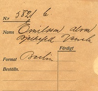 Filnamn=Falk - 5821b - bak.jpg
Filstorlek=60KiB
Dimensioner=450x420
Uppladdade datum=Jan 08, 2014 Falk - 5821b - bak.jpg
