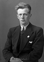 Falk - 5828.jpg