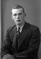 Filnamn=Falk - 5834.jpg
Filstorlek=26KiB
Dimensioner=319x450
Uppladdade datum=Jan 08, 2014 Falk - 5834.jpg