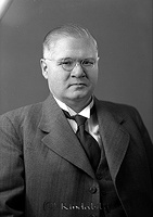 Filnamn=Falk - 5883c.jpg
Filstorlek=27KiB
Dimensioner=318x450
Uppladdade datum=Jan 08, 2014 Falk - 5883c.jpg