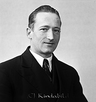 Filnamn=Falk - 5996z.jpg
Filstorlek=30KiB
Dimensioner=422x450
Uppladdade datum=Jan 08, 2014 Falk - 5996z.jpg