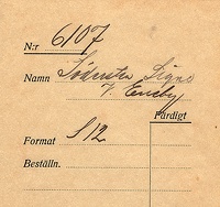 Filnamn=Falk - 6107 - bak.jpg
Filstorlek=58KiB
Dimensioner=450x424
Uppladdade datum=Jan 08, 2014 Falk - 6107 - bak.jpg