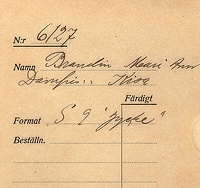 Filnamn=Falk - 6127z - bak.jpg
Filstorlek=57KiB
Dimensioner=450x423
Uppladdade datum=Jan 08, 2014 Falk - 6127z - bak.jpg
