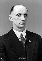 Filnamn=Falk - 6230b.jpg
Filstorlek=25KiB
Dimensioner=309x450
Uppladdade datum=Jan 08, 2014 Falk - 6230b.jpg