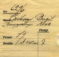 Filnamn=Falk - 6296z - bak.jpg
Filstorlek=70KiB
Dimensioner=450x435
Uppladdade datum=Jan 08, 2014 Falk - 6296z - bak.jpg