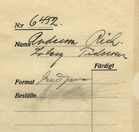 Filnamn=Falk - 6452d - bak.jpg
Filstorlek=54KiB
Dimensioner=450x429
Uppladdade datum=Jan 08, 2014 Falk - 6452d - bak.jpg