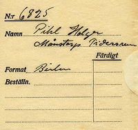Filnamn=Falk - 6825c - bak.jpg
Filstorlek=62KiB
Dimensioner=450x426
Uppladdade datum=Jan 08, 2014 Falk - 6825c - bak.jpg