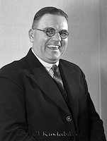 Filnamn=Falk - 4769z.jpg
Filstorlek=28KiB
Dimensioner=339x450
Uppladdade datum=Jan 09, 2014 Falk - 4769z.jpg