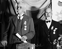 Filnamn=Falk - aa0104z - HDx02 - ej nr.jpg
Filstorlek=42KiB
Dimensioner=450x359
Uppladdade datum=Jan 09, 2014 Falk - aa0104z - HDx02 - ej nr.jpg