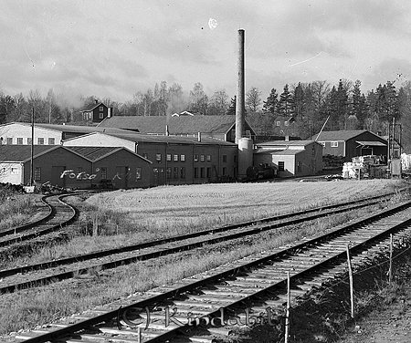 Kindavyer
raja
 Långasjönäs pappersbruk Kisa 
Nyckelord: Kindavyer